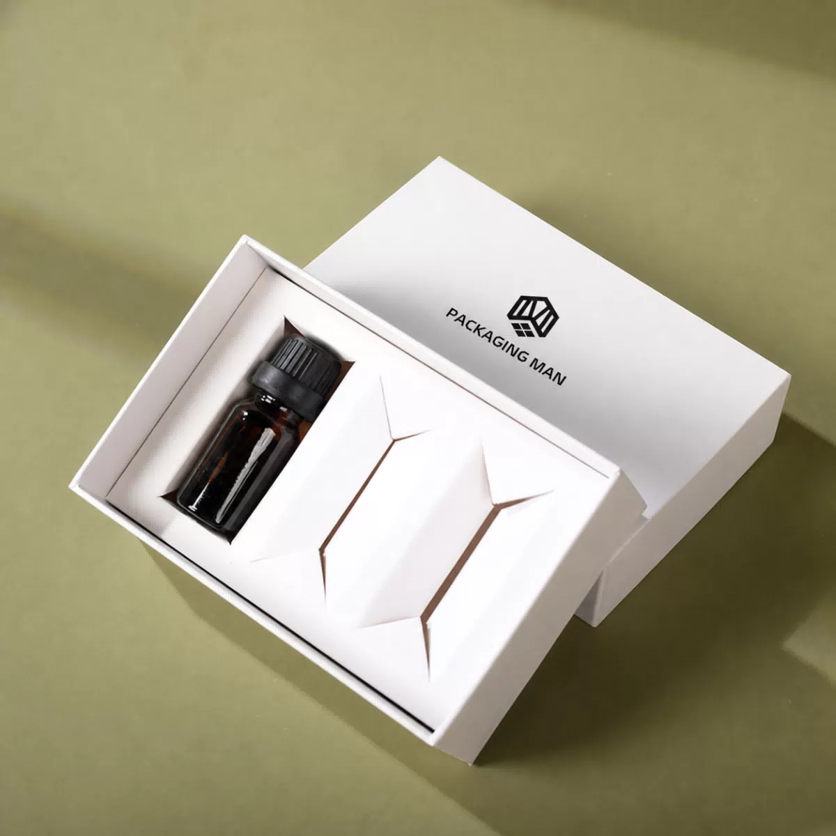 Minimalist White Custom Gift Box Packaging Set