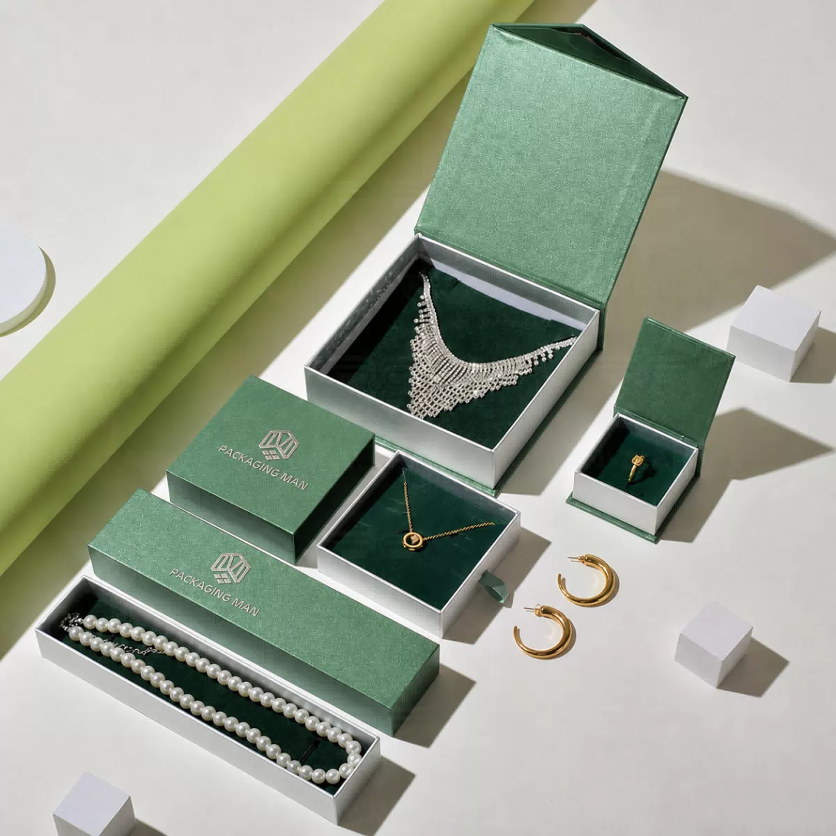 Custom Green Rigid Gift Box Packaging Set