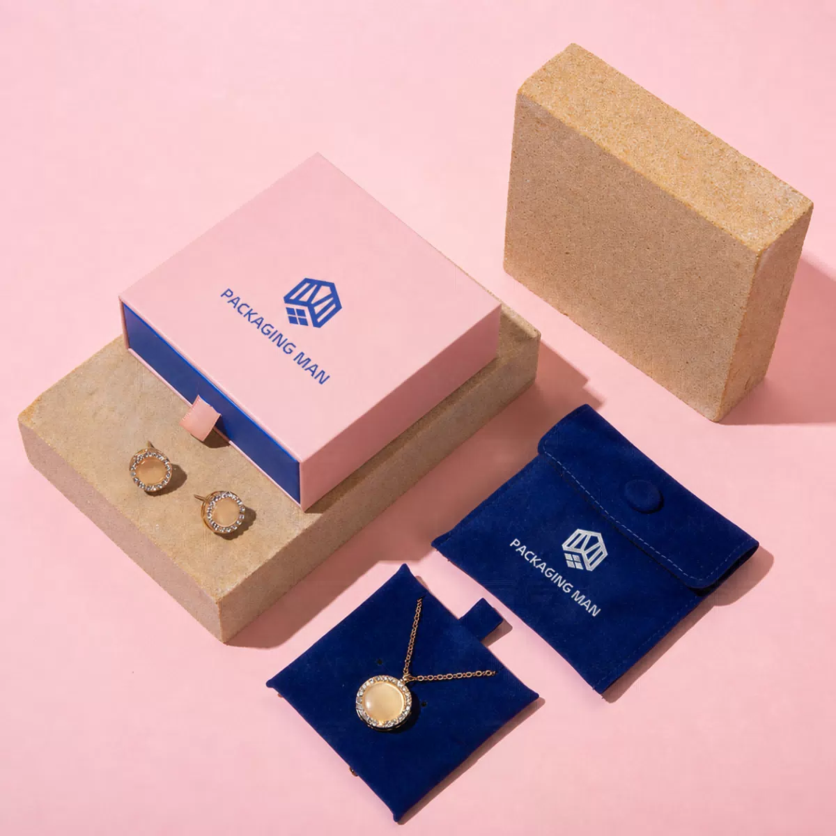 Pink drawer box and velvet pouch detail