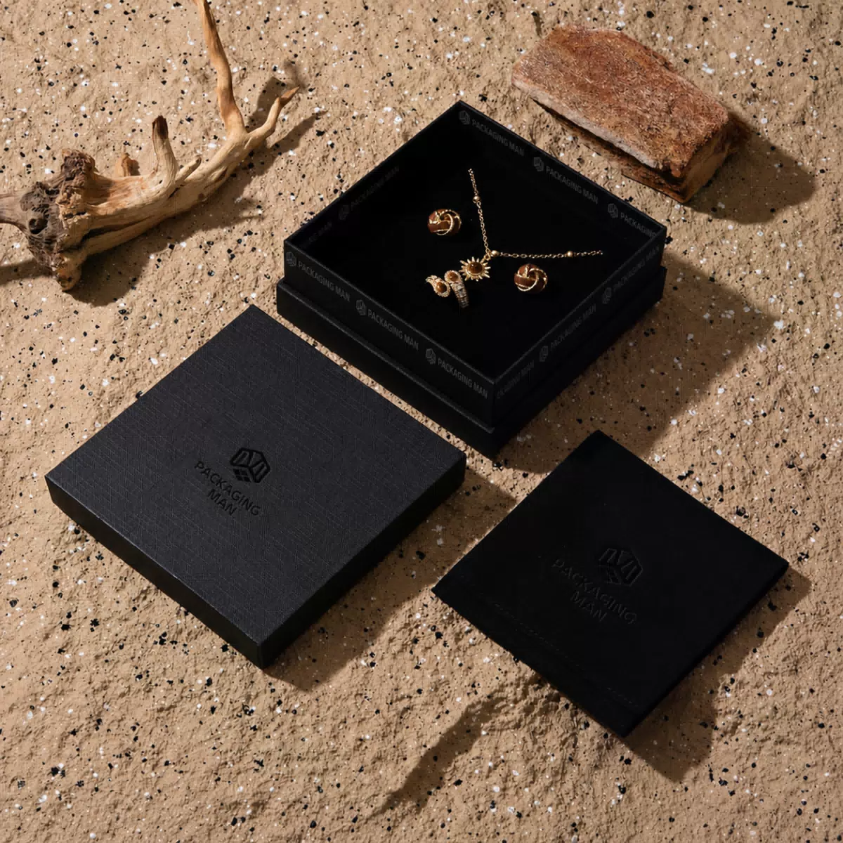 Black gift box set with jewelry display