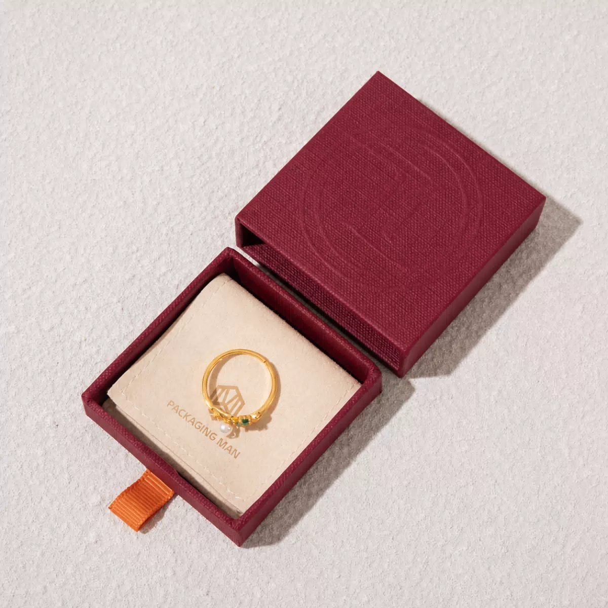 Burgundy drawer gift box with ring