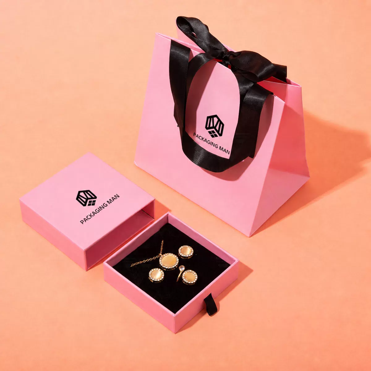 Pink packaging set with open drawer box