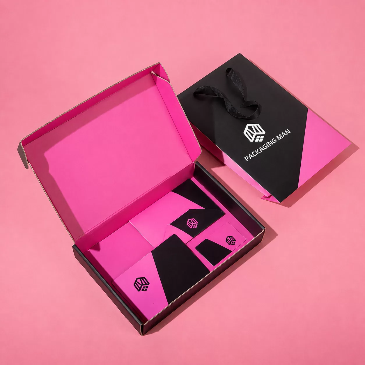 Pink interior custom packaging box view